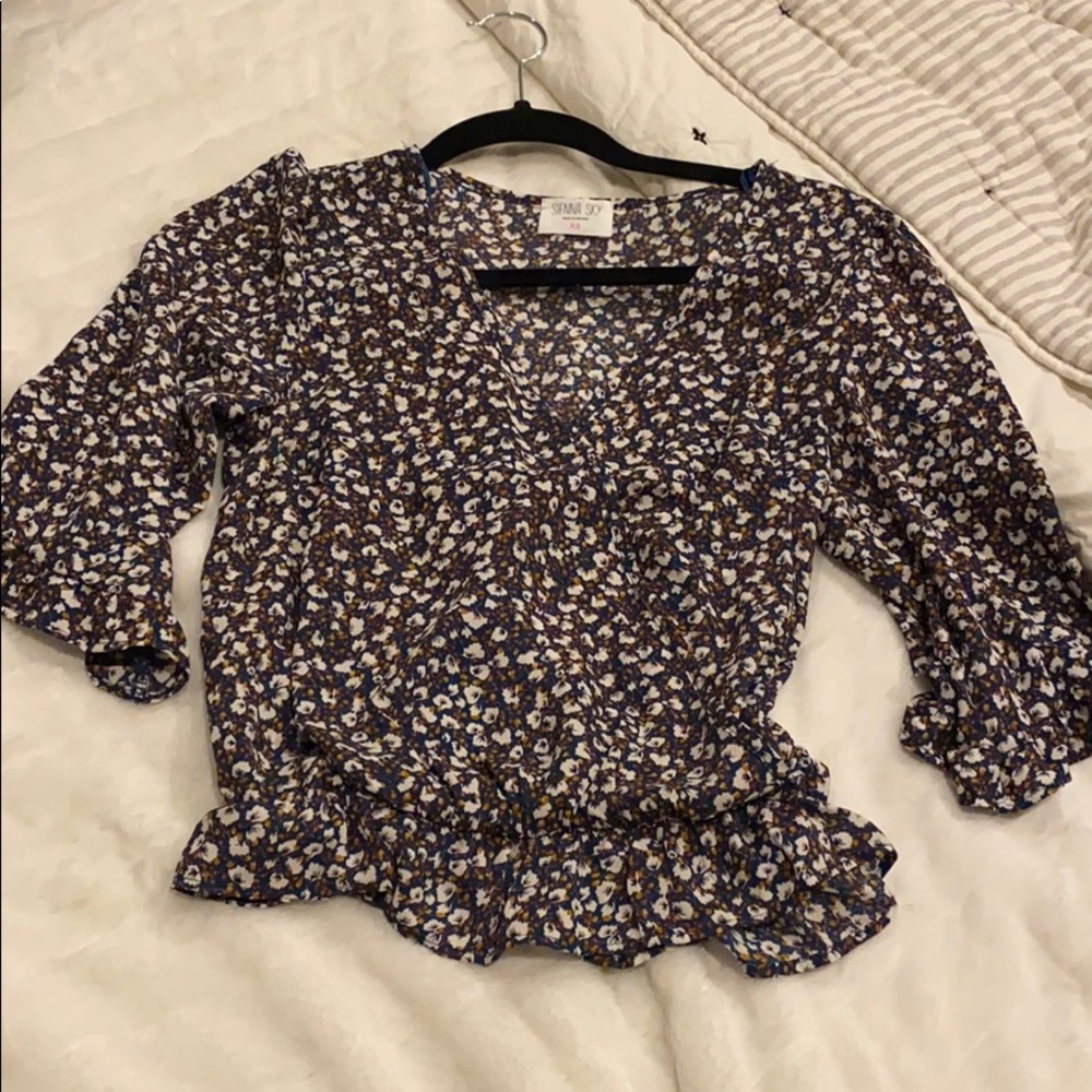 Flowy navy floral top